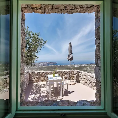 - Sleeps 4 - Parking - Sea View *