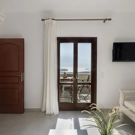 - Sleeps 4 - Parking - Sea View Апартаменты