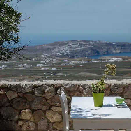 - Sleeps 4 - Parking - Sea View *